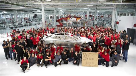are tesla factory workers unionized